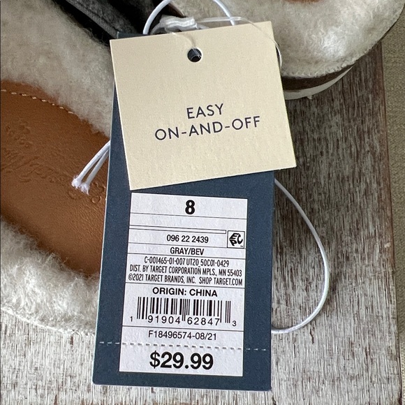 Universal Thread Gray Fabric Mules - Picture 8 of 10